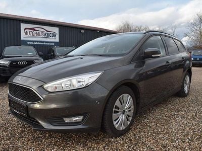 Gebraucht Ford Focus Business Edition 125 PS (91 kW) 2018 Grau Limousine