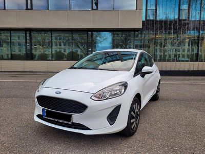 Gebraucht Ford Fiesta Cool & Connect 71 PS (52 kW) 2019 Weiß Kleinwagen