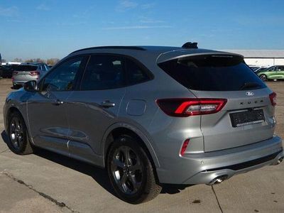 Gebraucht Ford Kuga ST-Line 152 PS (111 kW) 2025 Solarsilber SUV