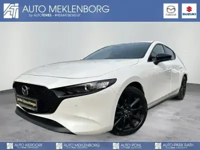 Używany Mazda 3 Homura-Line 140 KM (102 kW) 2025 Biały Sedan/Limuzyna