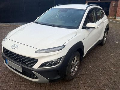Gebraucht Hyundai Kona 120 PS (88 kW) 2022 Weiß SUV