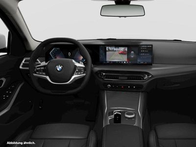 Weiß Gebraucht 2025 BMW 318 Kombi | 33.154 € (Fairer Preis)