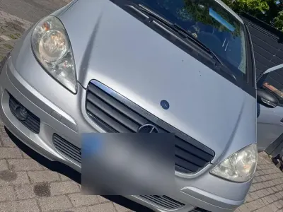 Gebraucht Mercedes A150 Elegance 95 PS (69 kW) 2007 Silber Van / Kleinbus