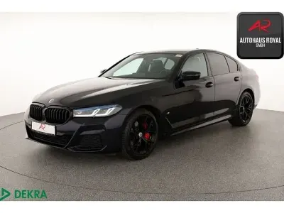 Gebraucht BMW 540 M Sport 333 PS (244 kW) 2023 Carbonschwarz Limousine