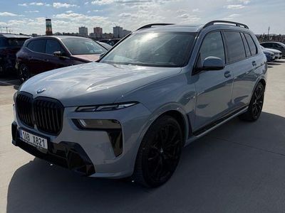 Second-hand BMW X7 Sport Line 352 CP (258 kW) 2024 Gri SUV