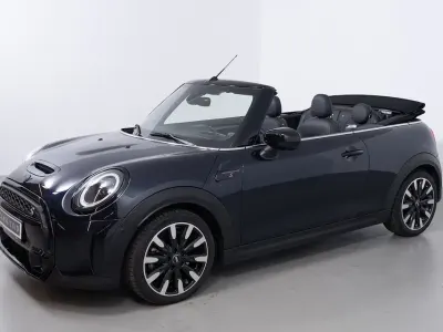Gebraucht Mini Cooper S Cabriolet 178 PS (130 kW) 2023 Schwarz Cabrio