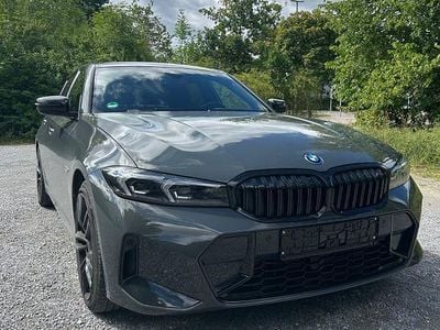 BMW 330e
