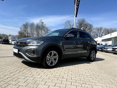 Neu VW T-Roc Life 150 PS (110 kW) 2025 Indiumgrau metallic SUV