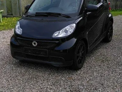 Gebraucht Smart ForTwo Cabrio 71 PS (52 kW) 2013 Schwarz Cabrio