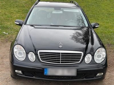 Mercedes E220