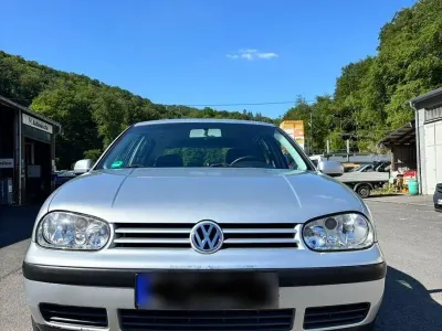 Gebraucht VW Golf IV Basis 75 PS (55 kW) 2000 Silber Limousine