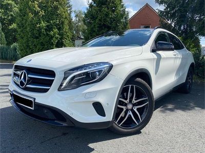 Mercedes GLA200