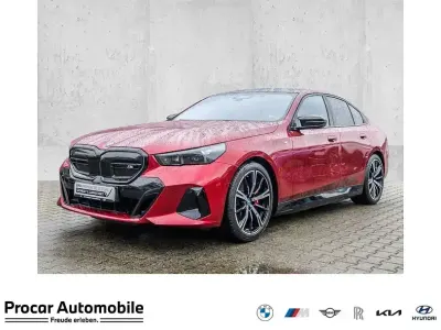 Second-hand BMW i5 M Sport 442 kW (601 CP) 2025 Roșu Berlinǎ