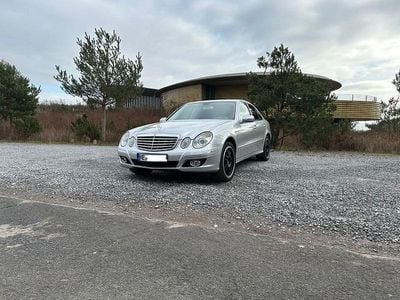 Gebraucht Mercedes E500 Elegance 387 PS (284 kW) 2006 Silber Limousine