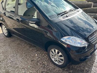 Second-hand Mercedes A150 95 CP (69 kW) 2007 Negru Hatchback
