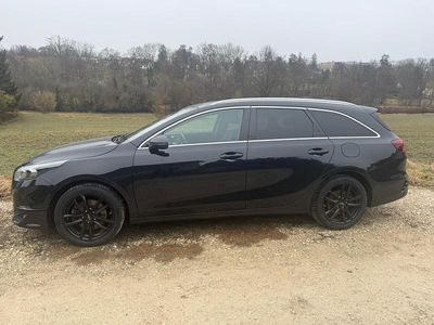 Gebraucht Kia Ceed Sportswagon 160 PS (117 kW) 2021 Schwarz Kombi