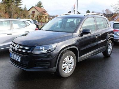 Gebraucht VW Tiguan 125 PS (91 kW) 2016 Deep black SUV