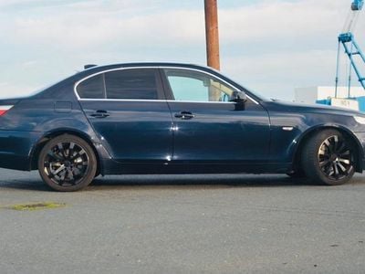 Usata BMW 523 177 CV (130 kW) 2005 Blu Berlina