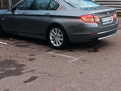 BMW 523