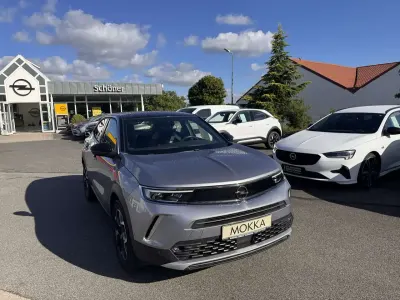Gebraucht Opel Mokka Ultimate 131 PS (96 kW) 2021 Kontrast grau/quarz silber SUV