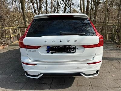 Gebraucht Volvo XC60 R-Design 198 PS (145 kW) 2021 Weiß SUV