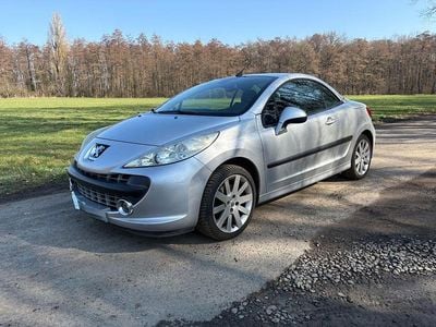 Gebraucht Peugeot 207 CC Sport 120 PS (88 kW) 2007 Silber Cabrio