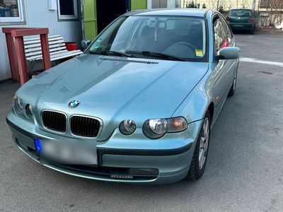 gebraucht BMW 318 i TOP ZUSTAND VOLL AUTOMATIK LEDER TŪV NEU 03/2026 FÄHRT