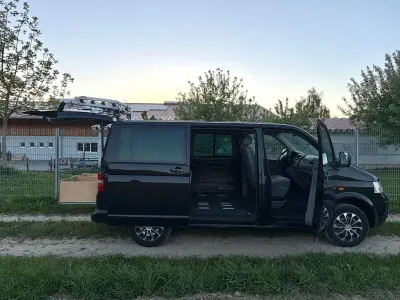 Gebraucht VW Transporter 101 PS (74 kW) 2006 Schwarz Van