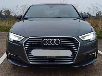 Gebraucht Audi A3 S-Line 204 PS (150 kW) 2020 Grau Limousine
