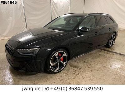 Mythosschwarz (metallic) Gebraucht 2023 Audi A4 S-Line Kombi | 32.950 € (Guter Preis)