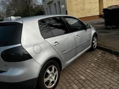 VW Golf V