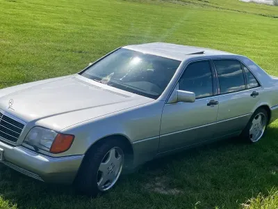 Gebraucht Mercedes 500 326 PS (239 kW) 1992 Silber Limousine