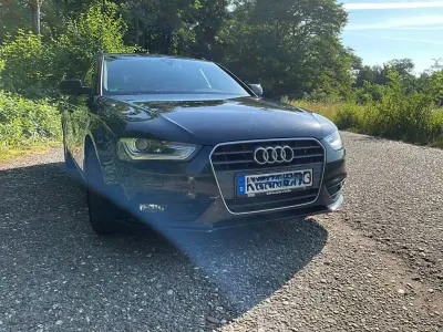 Gebraucht Audi A4 Ambiente 150 PS (110 kW) 2015 Schwarz Kombi