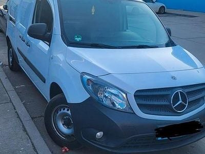 Weiß Gebraucht 2020 Mercedes Citan 109 Van / Kleinbus | 10.500 € (Fairer Preis)