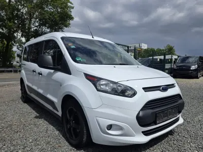 Używany Ford Transit Connect Trend 101 KM (74 kW) 2016 Biały Minivan