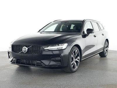 Gebraucht Volvo V60 Plus 197 PS (144 kW) 2025 Onyx black / metallic Kombi