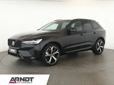 Gebraucht Volvo XC60 Plus 197 PS (144 kW) 2023 Onyx black SUV