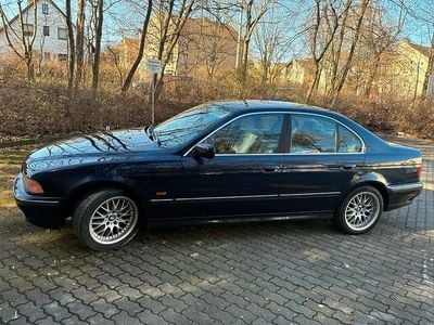 Gebraucht BMW 523 170 PS (125 kW) 2000 Blau Limousine