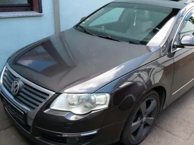 Usata VW Passat 140 CV (102 kW) 2009 Marrone Station wagon