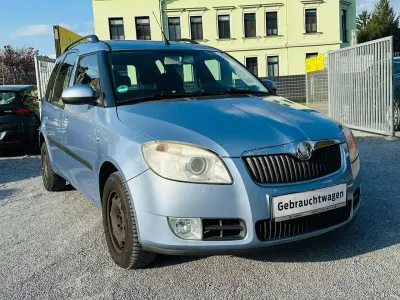 Gebraucht Skoda Roomster Style 86 PS (63 kW) 2007 Modra polar/polar blau Van / Kleinbus