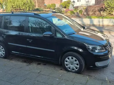 Brugt VW Touran 105 HK (77 kW) 2011 Sort MPV