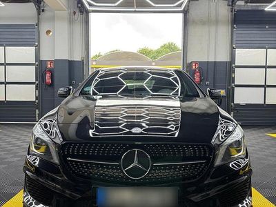 Schwarz Gebraucht 2014 Mercedes CLA220 AMG Limousine | 15.900 €
