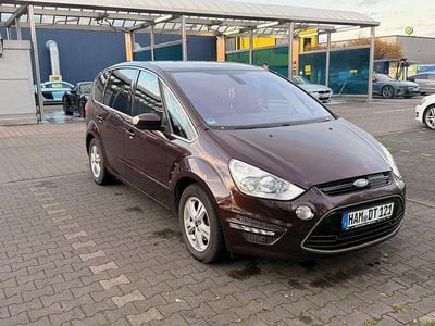 Usata Ford S-MAX Titanium S 163 CV (119 kW) 2010 Rosso Monovolume