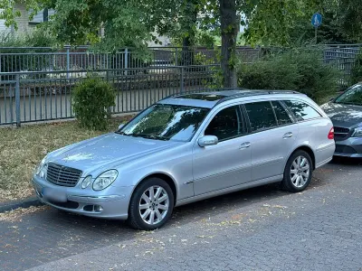 Gebraucht Mercedes E280 Elegance 190 PS (139 kW) 2005 Silber Limousine