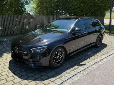 Gebraucht Mercedes E300 AMG line 194 PS (142 kW) 2022 Schwarz Kombi