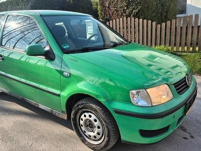Used VW Polo 50 HP (36 kW) 2001 Green Hatchback
