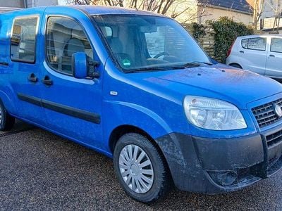 Blau Gebraucht 2009 Fiat Doblò Van / Kleinbus | 3.990 €