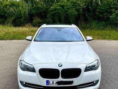 BMW 525