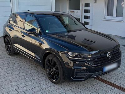 Gebraucht VW Touareg R-line 231 PS (169 kW) 2023 Schwarz SUV