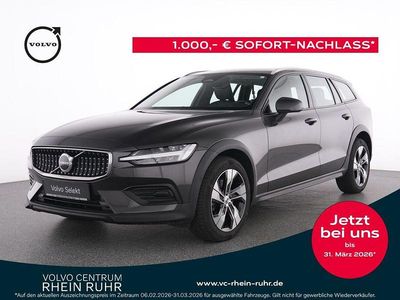 Gebraucht Volvo V60 CC Plus 197 PS (144 kW) 2024 Grau Kombi